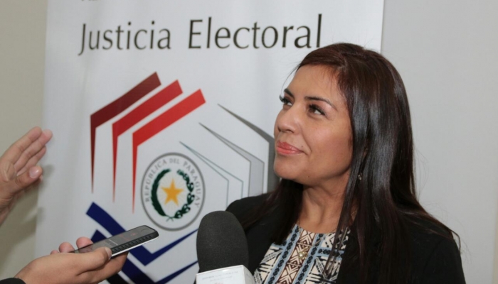 Expertos de PerÃº y Ecuador disertaron sobre experiencias de Reforma Electoral en la RegiÃ³n 